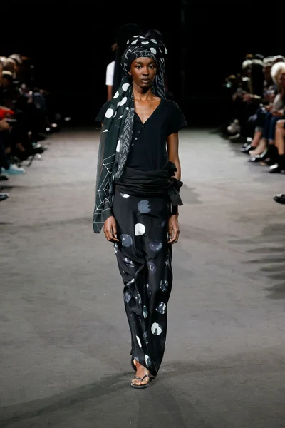 Look 39